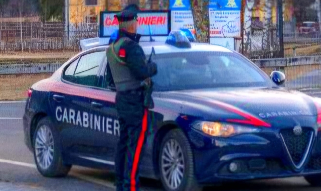 Sul posto sono intervenuti i carabinieri (foto Archivio)