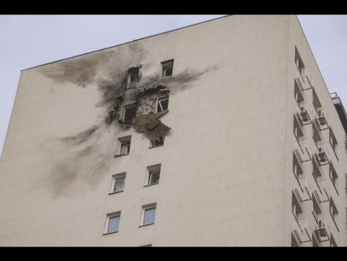 Mosca, 'nella notte abbattuti 127 droni ucraini'