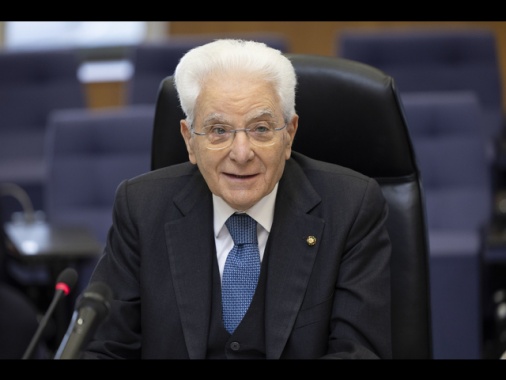 Mattarella, 'difesa europea sfida cruciale per poter incidere'