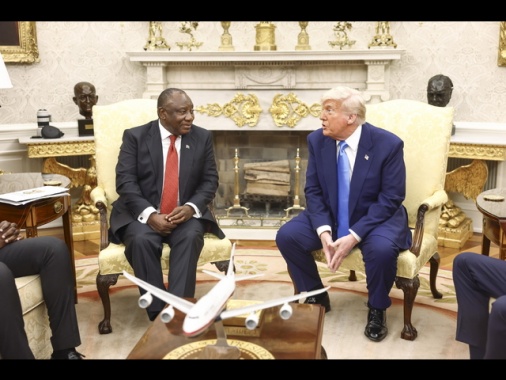 Scontro Trump-Ramaphosa su 'genocidio bianchi' in Sudafrica