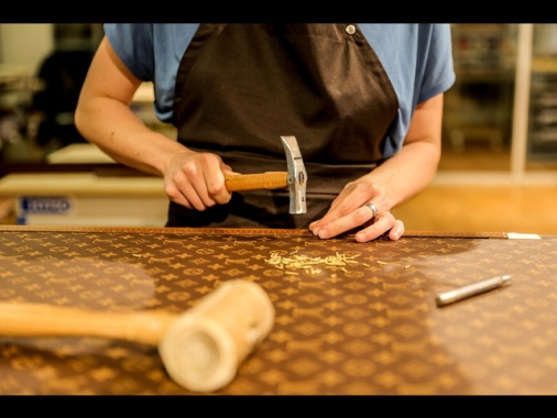 Lvmh in calo in Borsa, esce da top five delle quotate europee