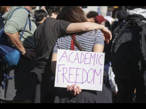 Harvard, giudice blocca il giro di vite sugli stranieri