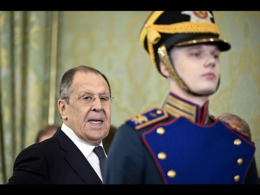 Lavrov, condizioni di pace a Kiev dopo scambio prigionieri