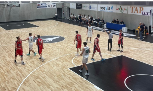 Un momento del match tra Marnate e Pavia