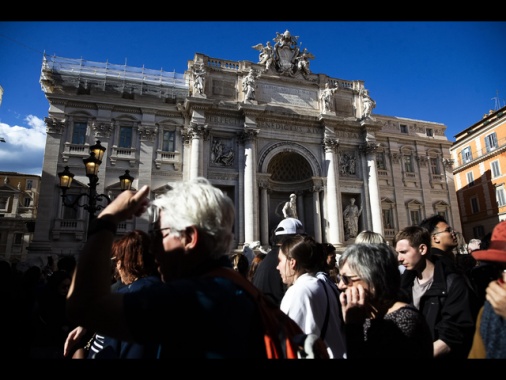 Gli Usa alzano il travel advisory per l'Italia