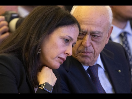 Caltagirone, Generali non cada in mani sbagliate