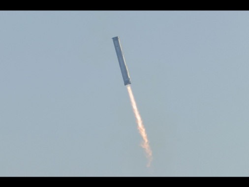 Starship, perso il controllo durante il rientro sulla Terra