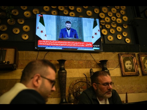 Ue vara la rimozione delle sanzioni economiche alla Siria