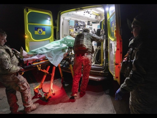 Attacco russo con droni su Kharkiv, nove feriti