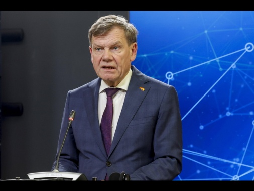 Berlino, 'valutiamo lo stop all'invio di armi a Israele'