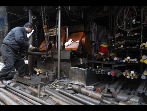 Trump, raddoppio dazi al 50% pure su alluminio dal 4 giugno