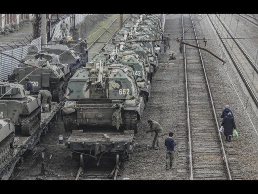 Partigiani filo-ucraini sabotano ferrovia nel Donbass