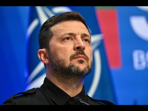 Zelensky a Trump, 'sanzioni a Mosca per obbligarla alla tregua'