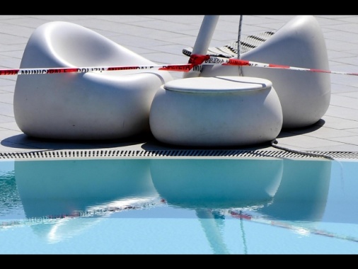 5 bimbi ricoverati dopo bagno in piscina a Roma, uno grave