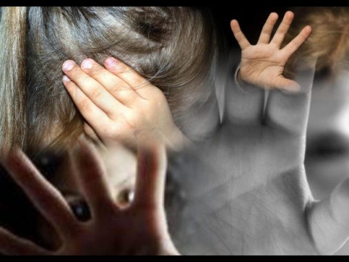 Bimba sequestrata e nascosta in Spagna, arrestata la madre