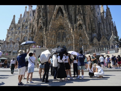 Barcellona si prepara al grande caldo con 400 'rifugi climatici'