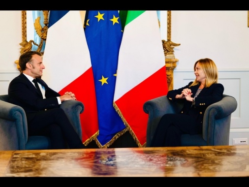 Macron, 'ottimo incontro,grazie presidente Giorgia Meloni'