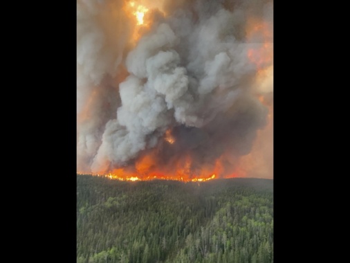 Incendi in Canada, ieri evacuate 31.000 persone