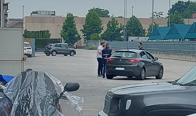 L’operazione della guardia di finanza in via delle Querce