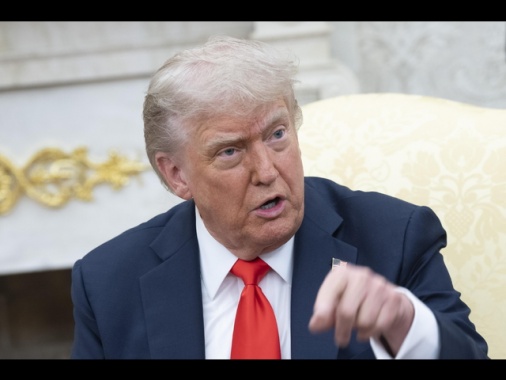 Trump, 'i contratti di Musk? Riesamineremo tutto'