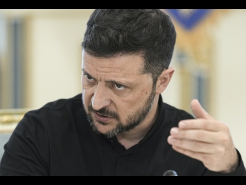 Zelensky, 'Putin è l'assassino di bambini al parco giochi'