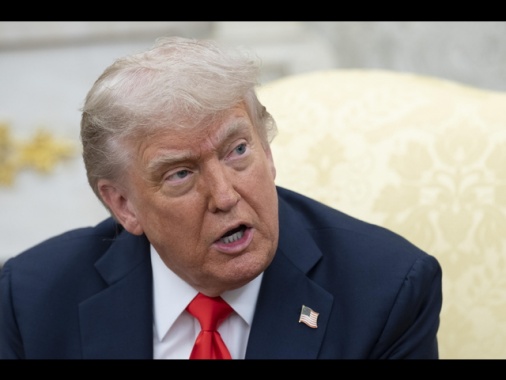 Trump, autorità Los Angeles inette, interverrà Washington