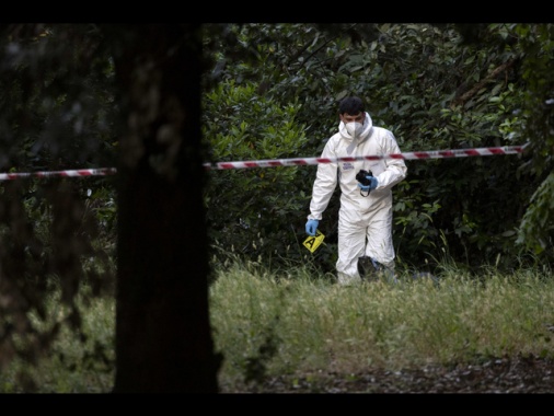 Bimba trovata morta a Roma, forse strangolata