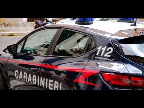 Anziano trovato morto in casa a Saronno, è omicidio