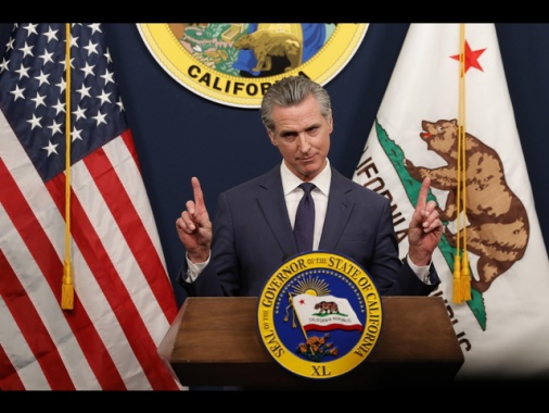 Newsom, 'causa a Trump per uso della guardia nazionale'