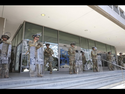 'Trump manda 700 marines a Los Angeles'