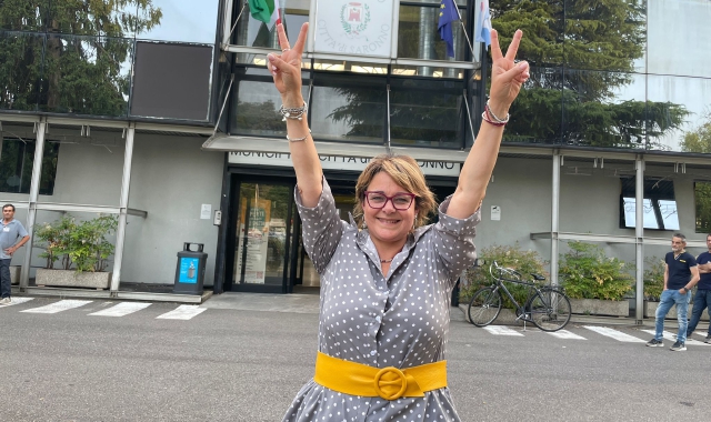 La gioia di Ilaria Pagani, nuovo sindaco di Saronno (foto Domenico Ghiotto, Blitz)