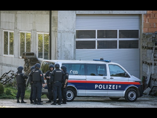 Media, 9 morti e molti feriti gravi nella scuola in Austria