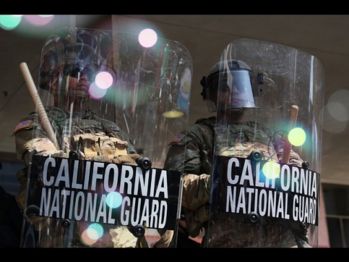 Settecento Marines arrivati a Los Angeles