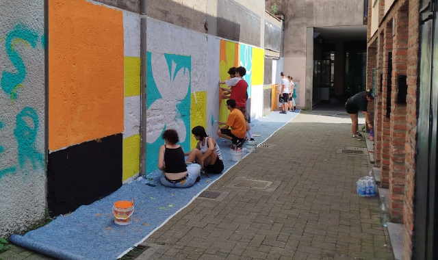 Arte contro il degrado tra via Como e via Morosini