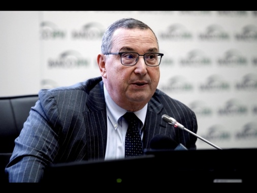 No del Tar a Bpm, l'ops di Unicredit resta sospesa