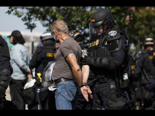 Trump, con Guardia Nazionale e Marines Los Angeles è sicura