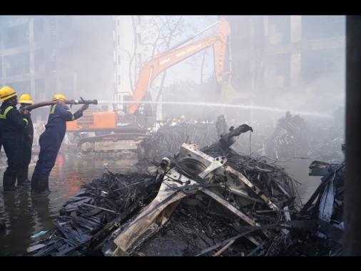 India, primo ministro Modi su luogo schianto Boeing Air India