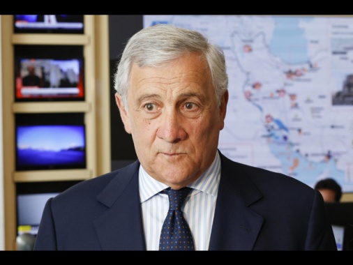 Fontana sente governo, domani Tajani in commissione su Iran