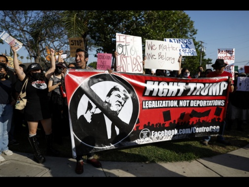 A LA schierati 200 Marine, difenderanno proprietà federale