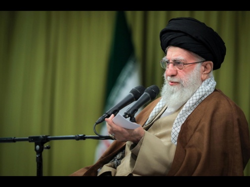 Khamenei, 'Israele non ne uscirà indenne'