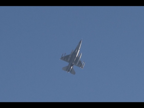 Iran, 'abbattuti 2 jet, catturata pilota israeliana'