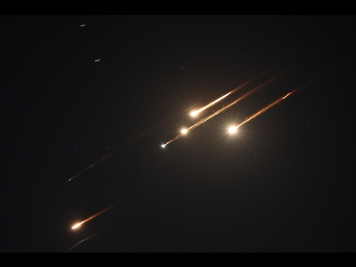 Idf, cittadini possono lasciare rifugi, ma restino vicino