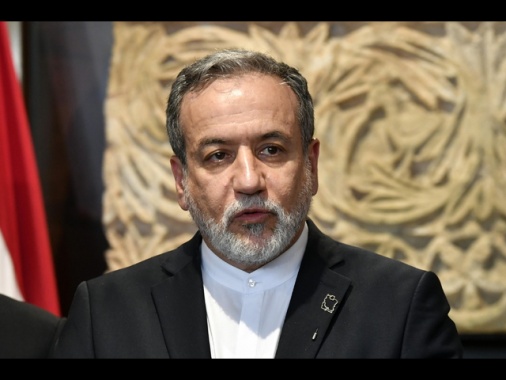 Iran, 'stop attacchi a Israele quando cesserà aggressione'