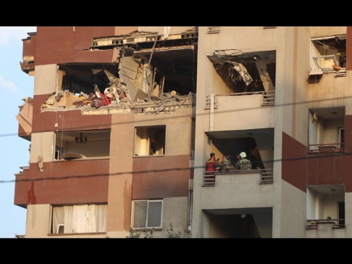 Iran, Israele attacca sede ministero Difesa a Isfahan