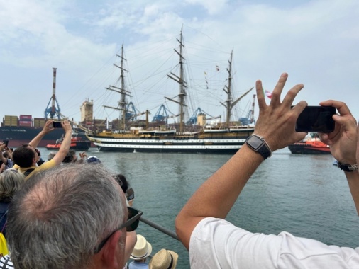 Terminato il tour mondiale, il Vespucci torna a casa