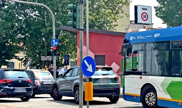 Varese, Zona 30: il limite è solo sui cartelli