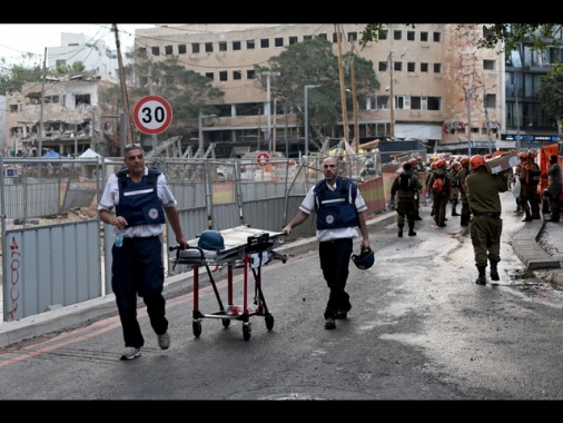 Israele, 24 morti negli attacchi dall'Iran da venerdì