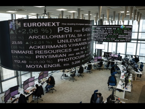 Borsa: l'Europa conferma rialzo, Milano consolida a +0,65%