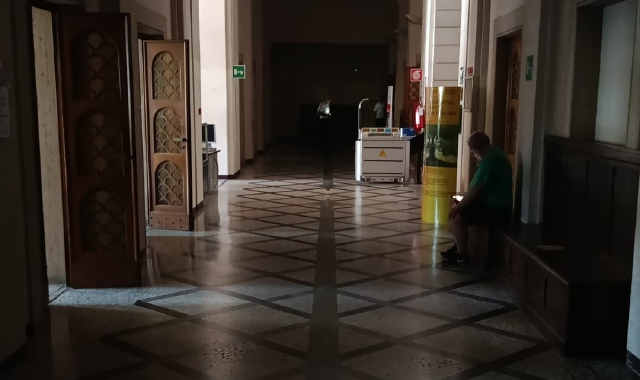 Blackout in Tribunale, nel pomeriggio è tornata la corrente