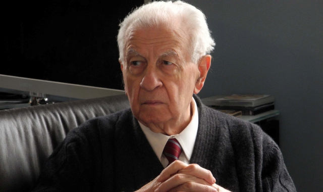 Busto piange Cesare Gallazzi